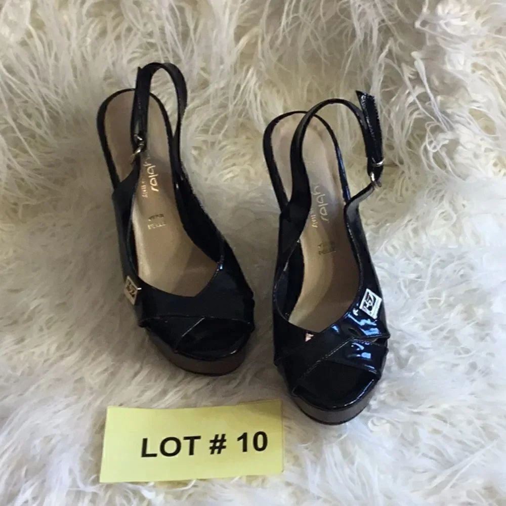 VERA PELLE black wedge sandals in size 6 to 6 1/2